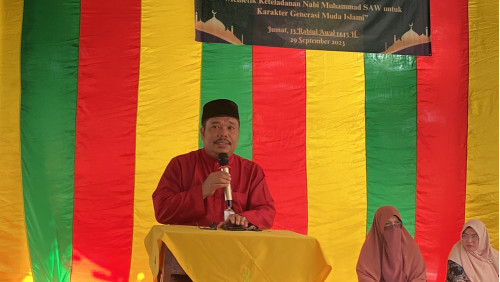 Memperingati Maulid Nabi Muhammad SAW 1445 H / 2023 M di SMP Negeri Binaan Khusus Kota Dumai